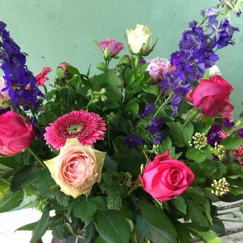fuchsia kleurig zomerboeket